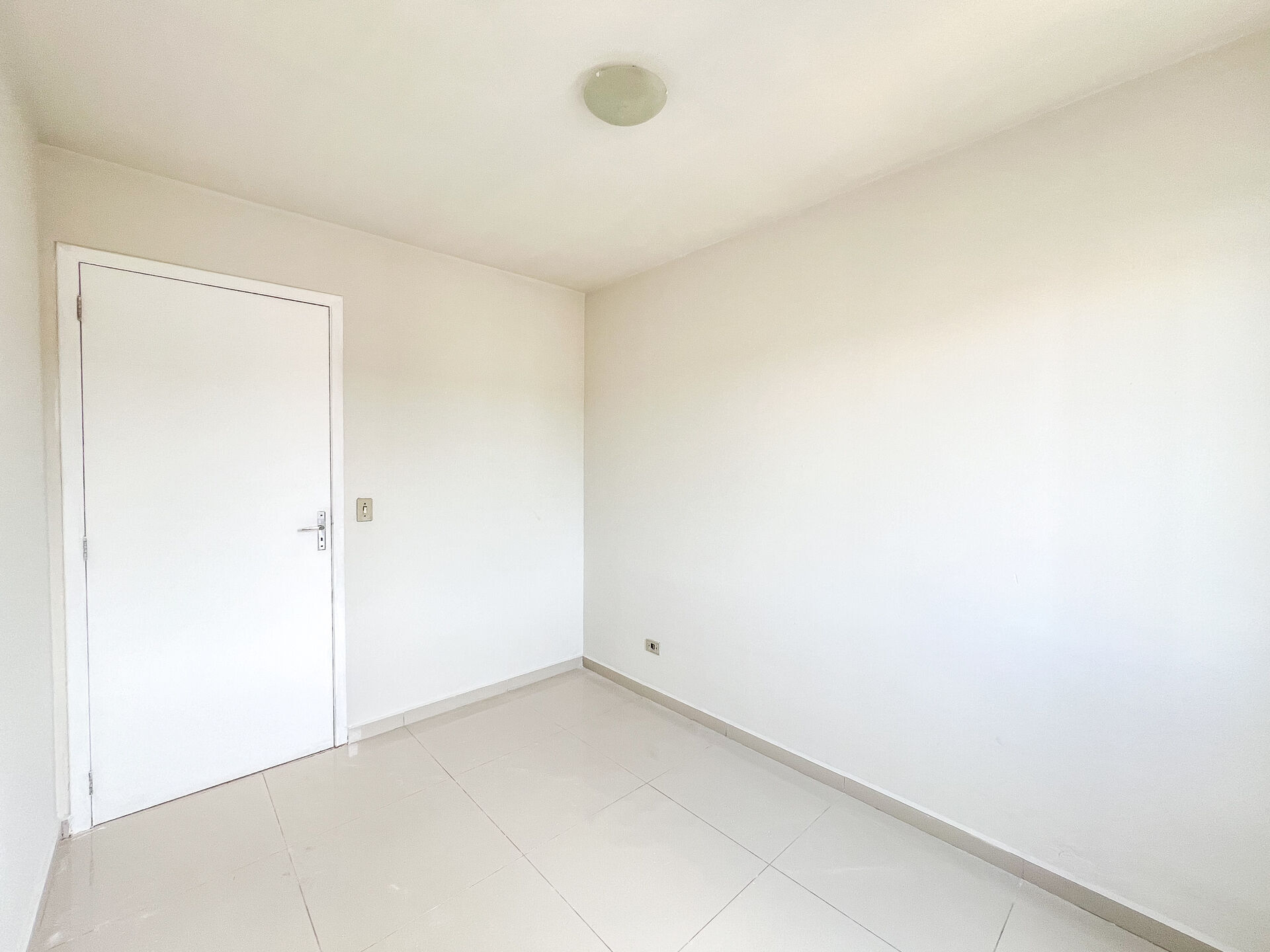 Apartamento para alugar com 2 quartos, 49m² - Foto 6