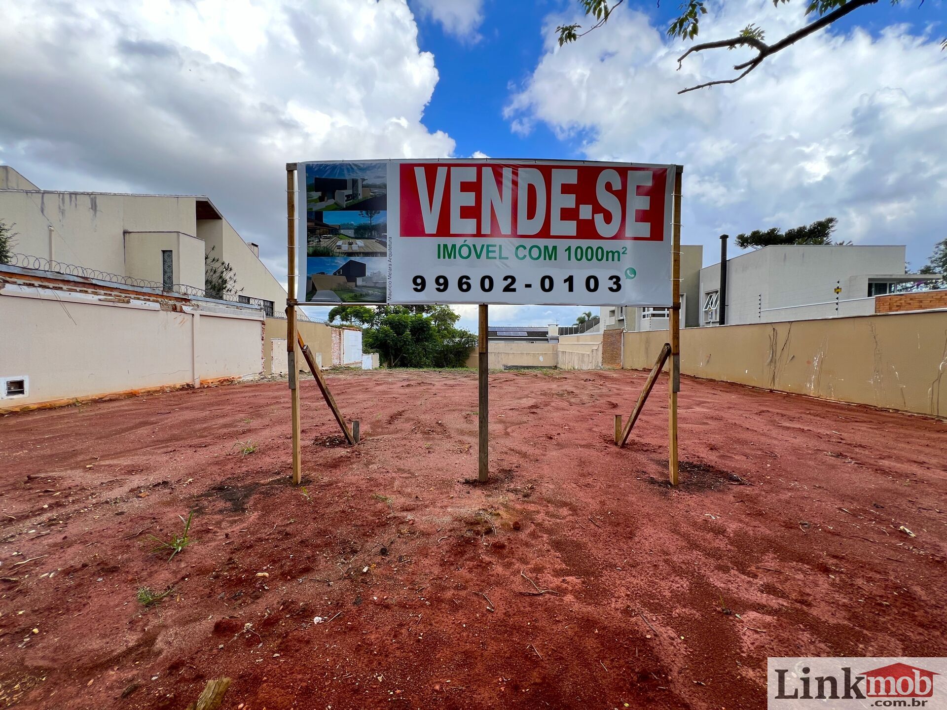 Terreno à venda, 1000m² - Foto 1