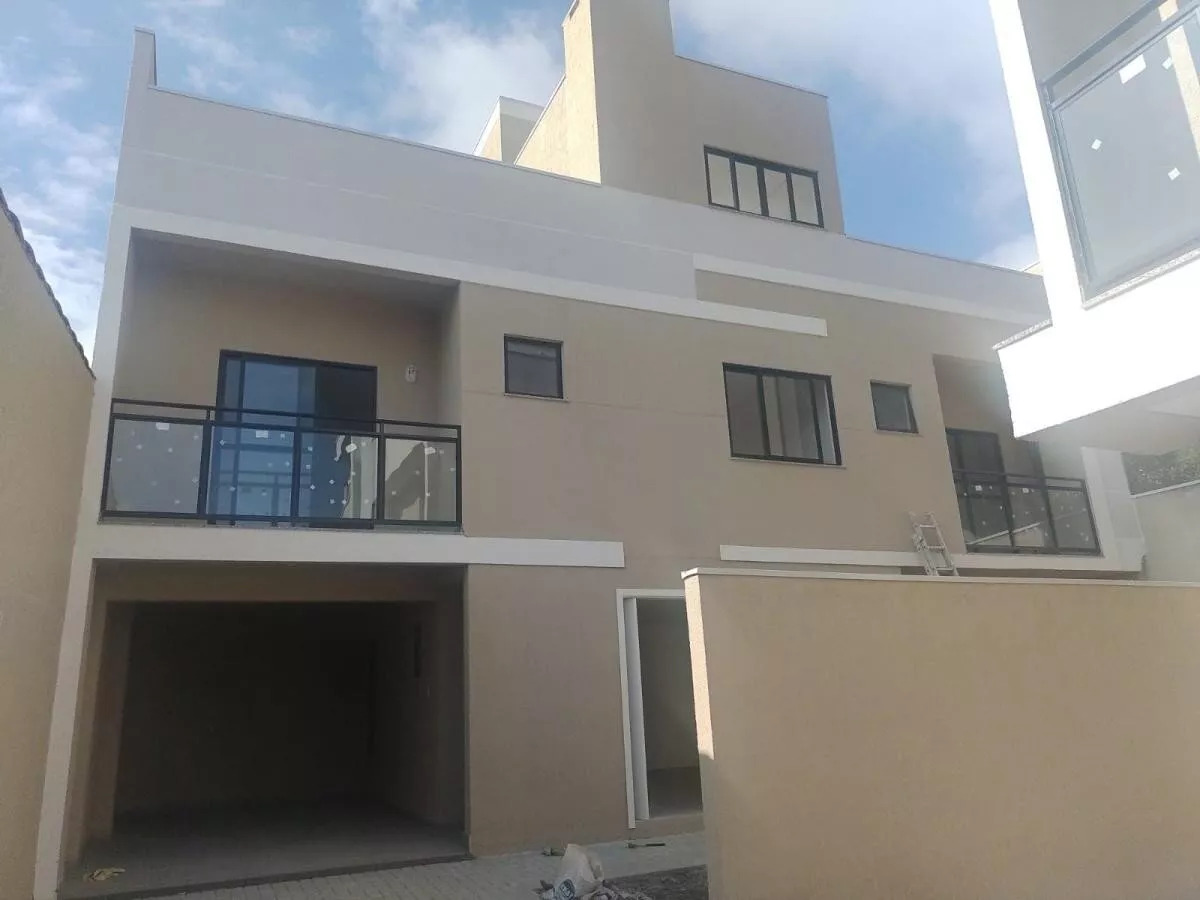 Sobrado à venda com 3 quartos, 172m² - Foto 1