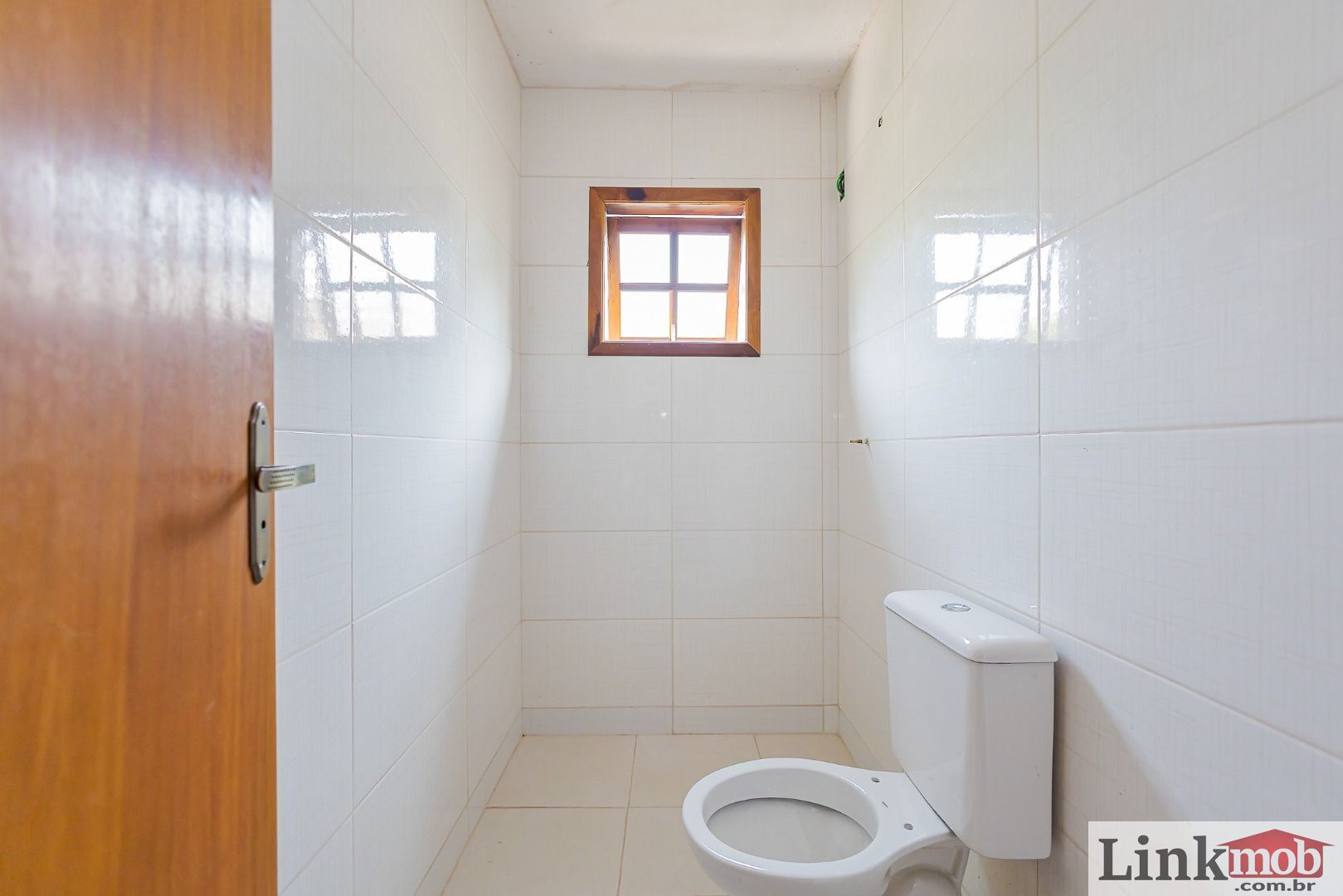 Casa à venda com 6 quartos, 219m² - Foto 47
