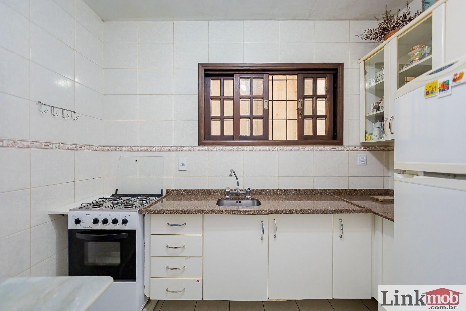 Casa à venda com 6 quartos, 219m² - Foto 15