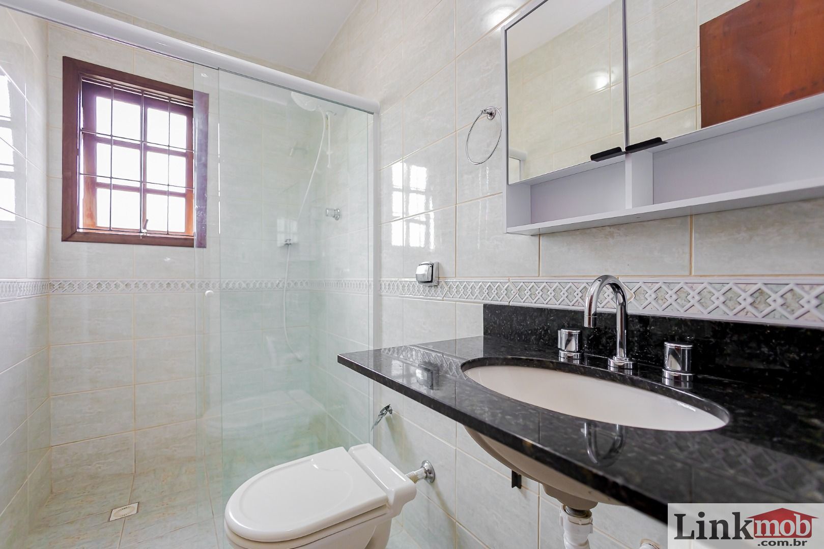 Casa à venda com 6 quartos, 219m² - Foto 23