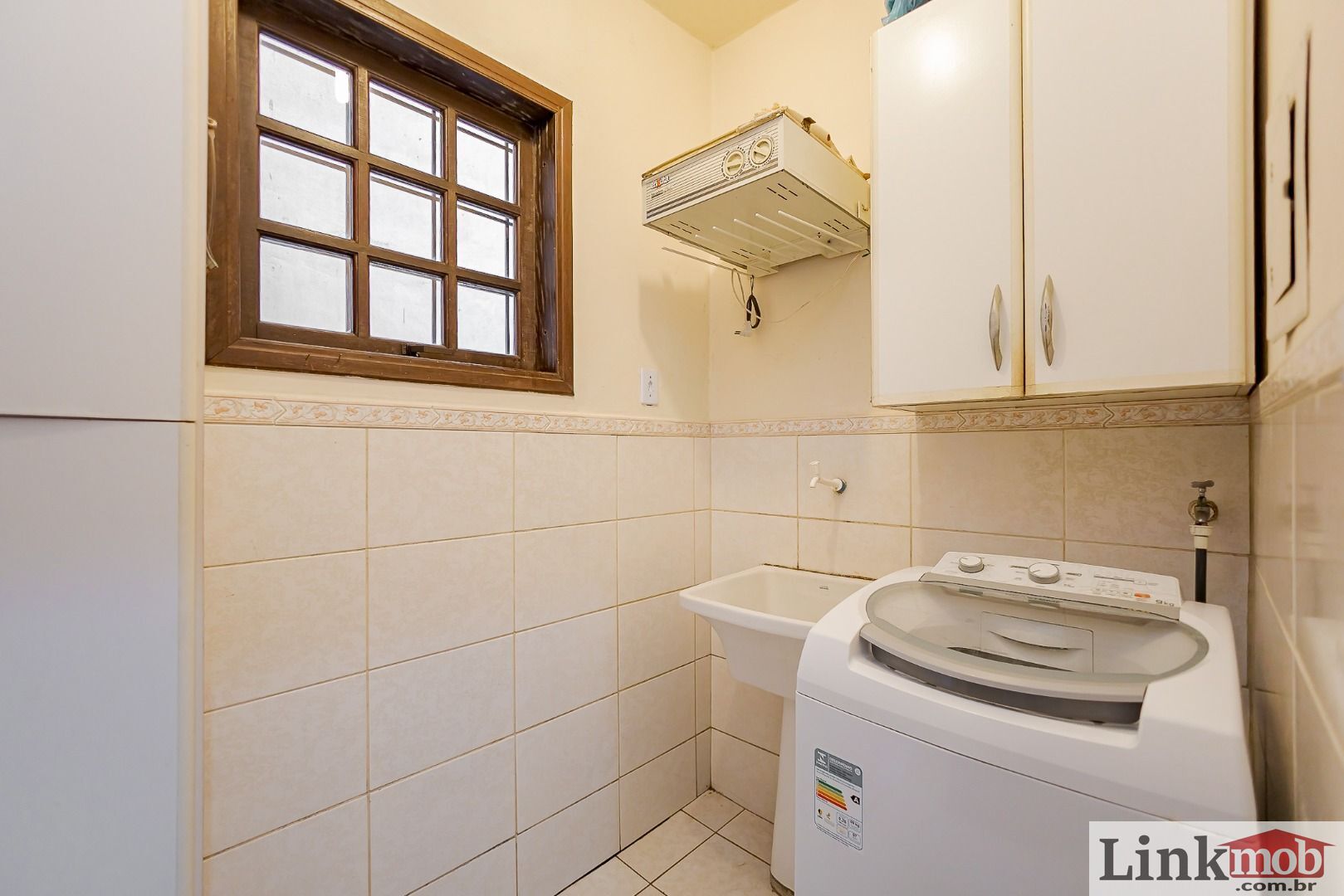 Casa à venda com 6 quartos, 219m² - Foto 18