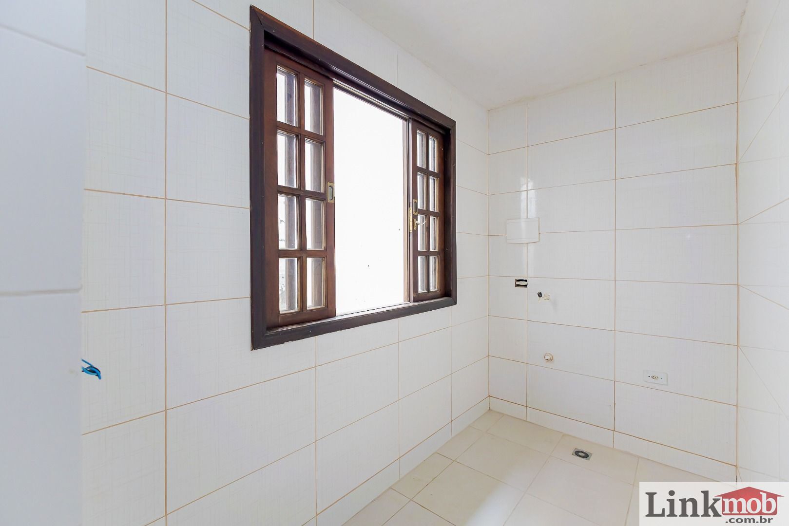 Casa à venda com 6 quartos, 219m² - Foto 44