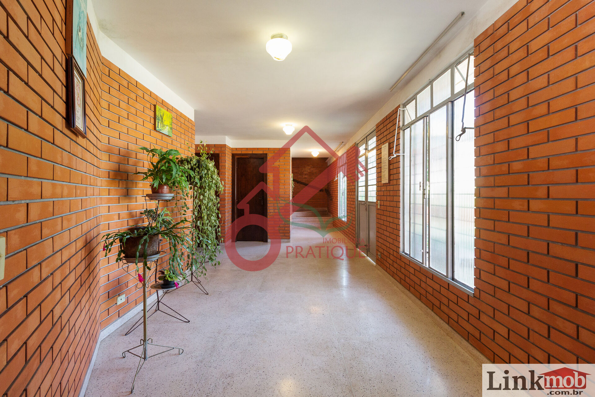 Casa Comercial à venda com 30 quartos, 1380m² - Foto 4