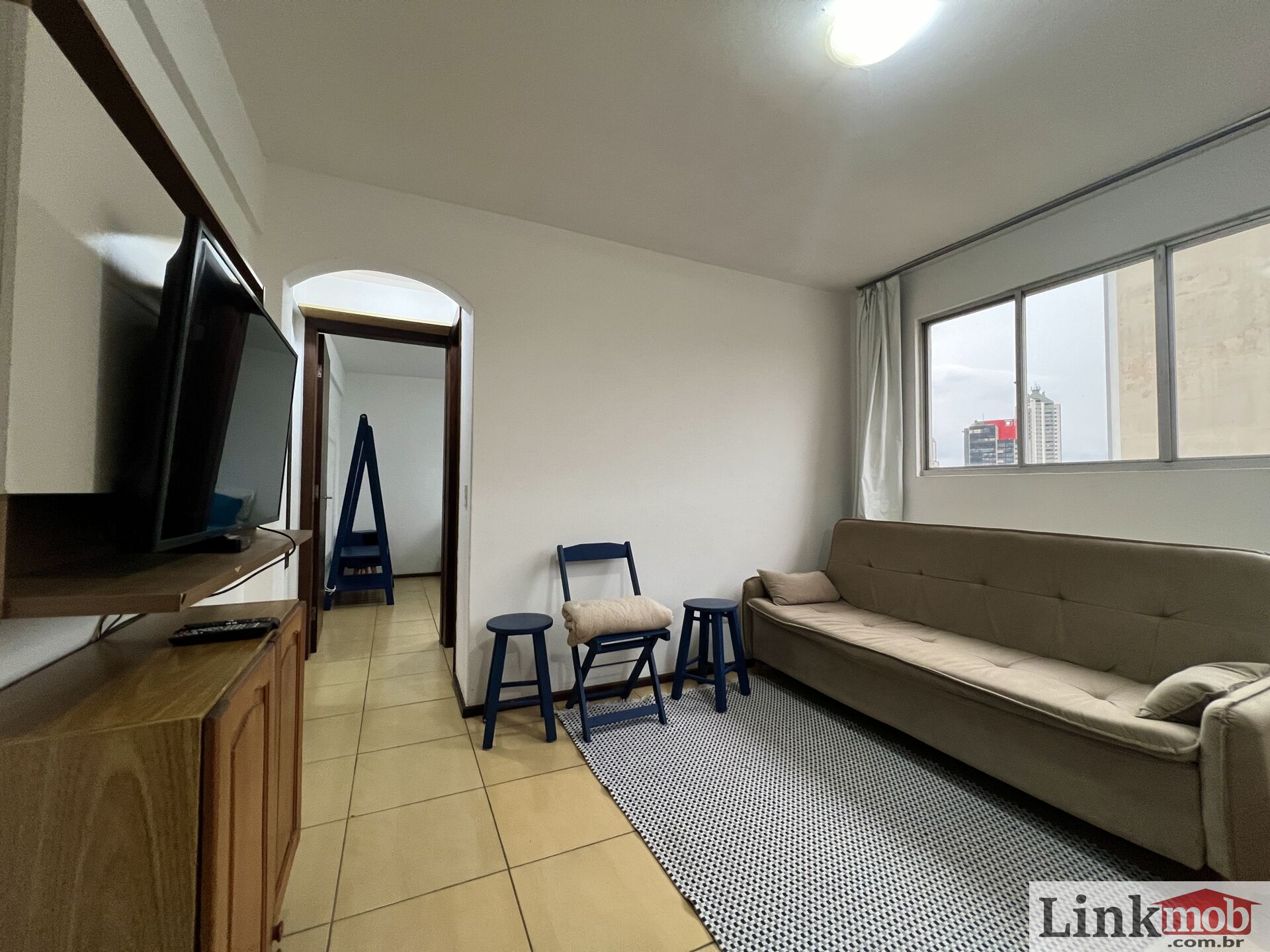 Apartamento à venda com 1 quarto, 36m² - Foto 2