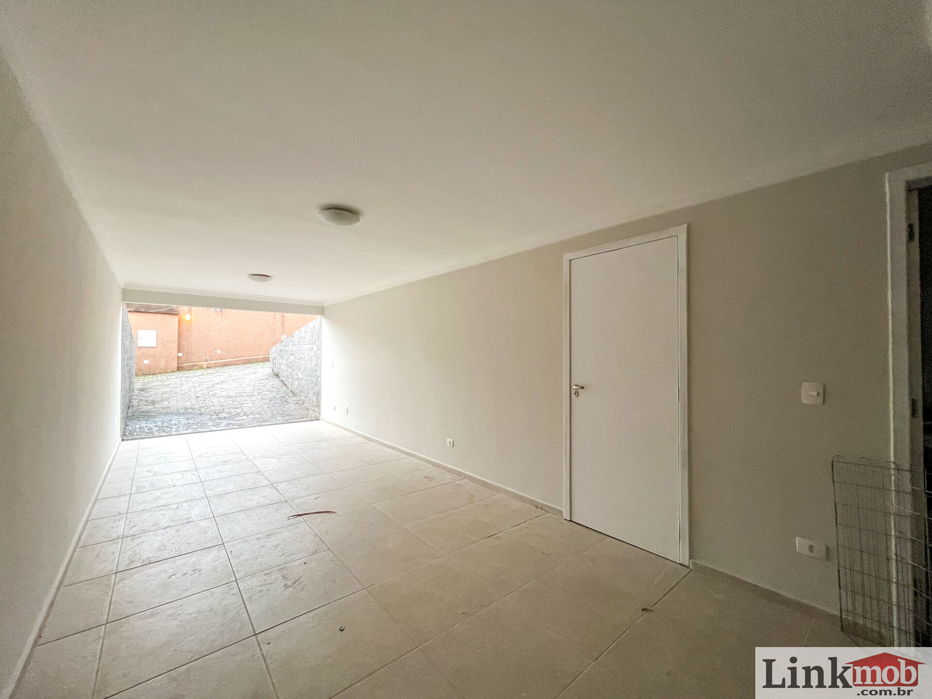 Sobrado à venda com 2 quartos, 173m² - Foto 44