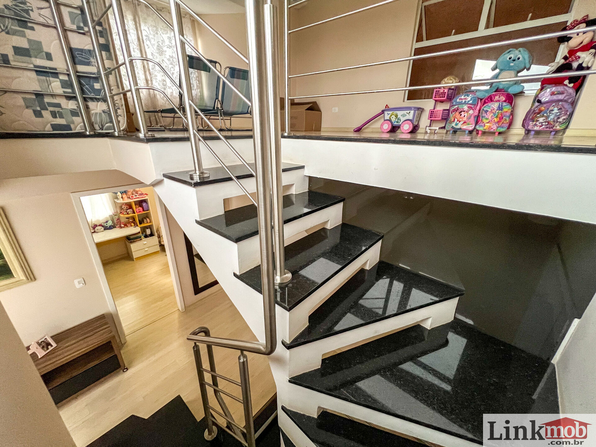 Sobrado à venda com 2 quartos, 173m² - Foto 35