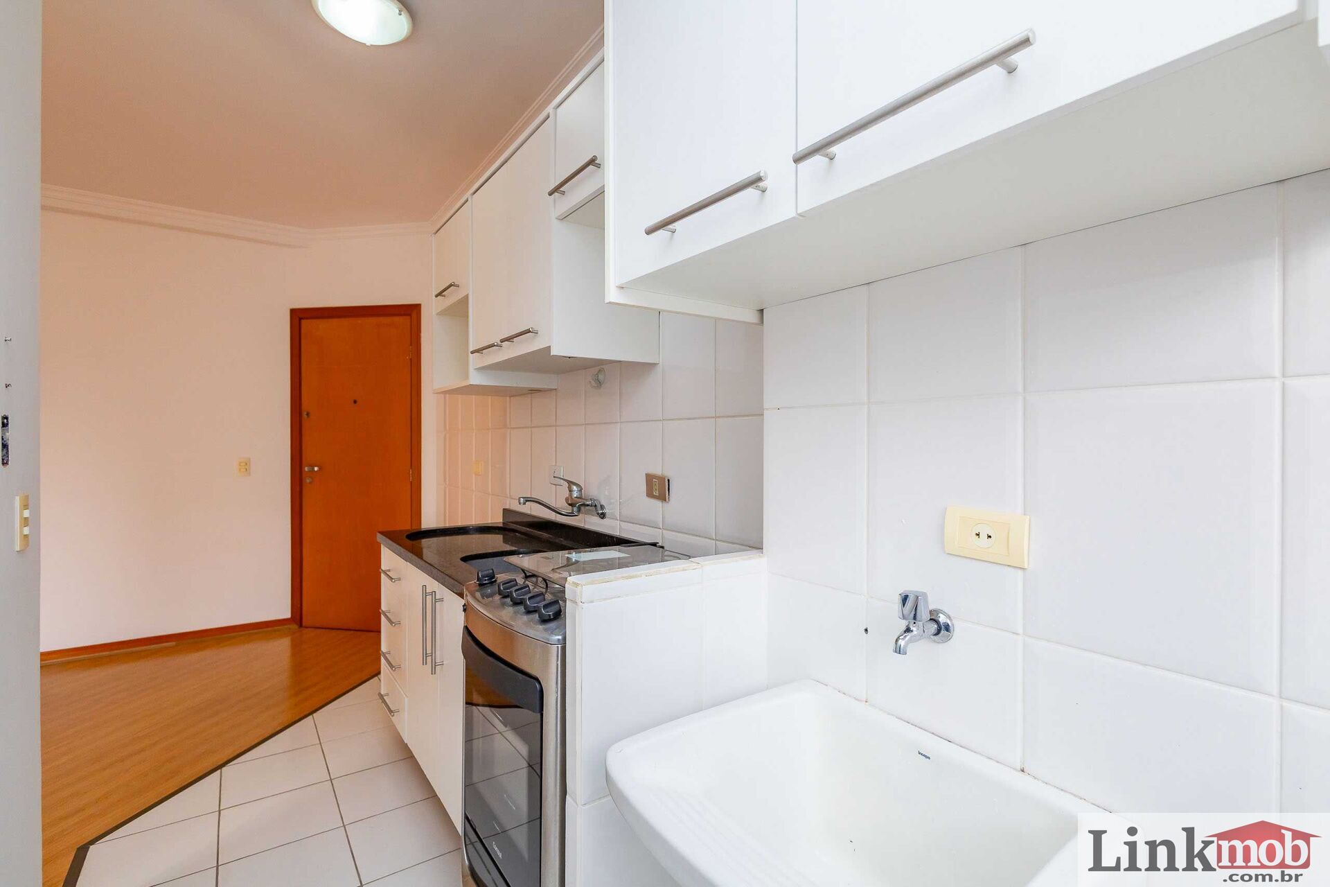 Apartamento à venda com 1 quarto, 38m² - Foto 15