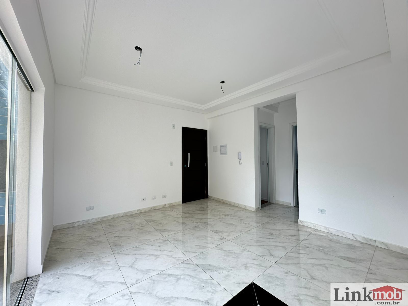 Apartamento à venda com 3 quartos, 71m² - Foto 2