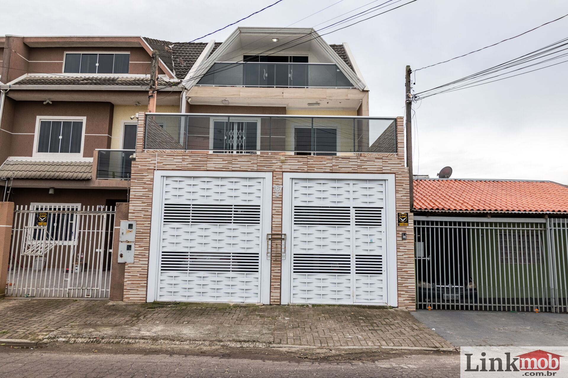 Sobrado à venda com 4 quartos, 104m² - Foto 1