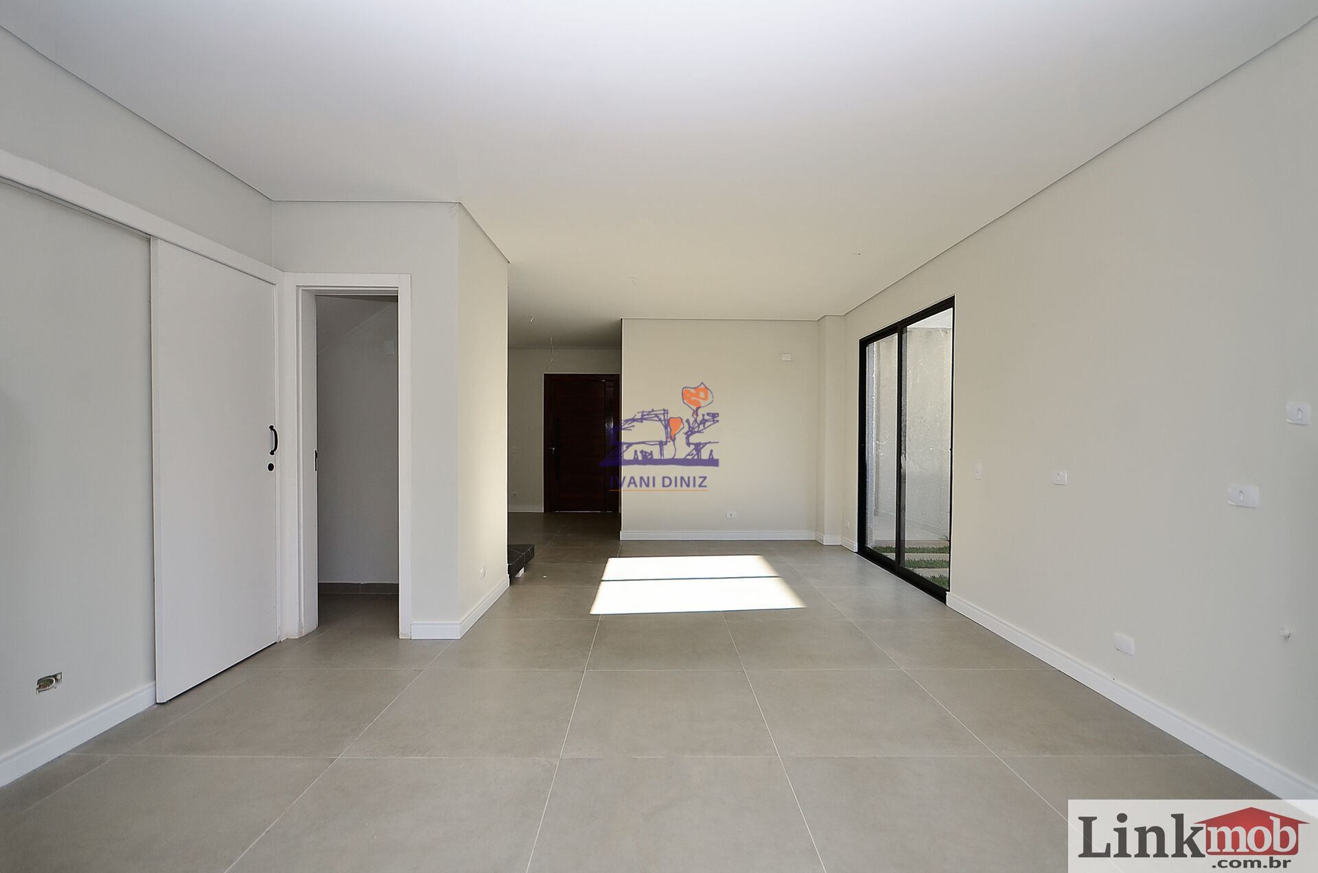 Casa de Condomínio à venda com 3 quartos, 202m² - Foto 10