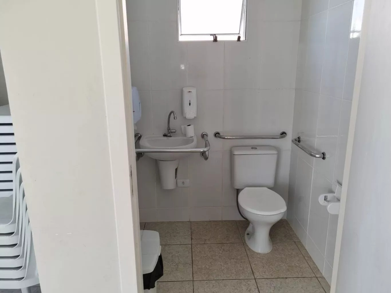 Apartamento à venda com 2 quartos, 58m² - Foto 19