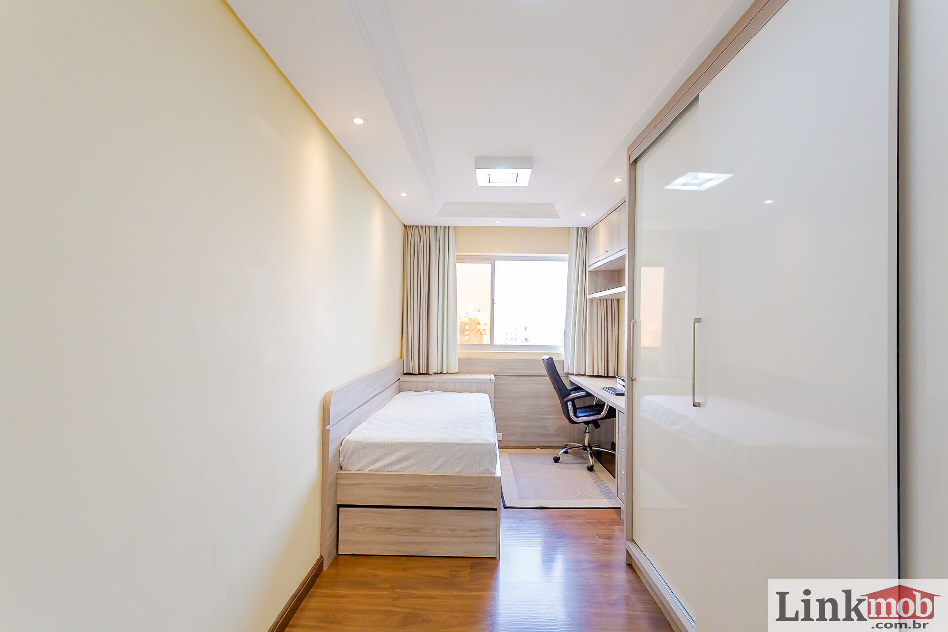 Apartamento à venda com 4 quartos, 152m² - Foto 18