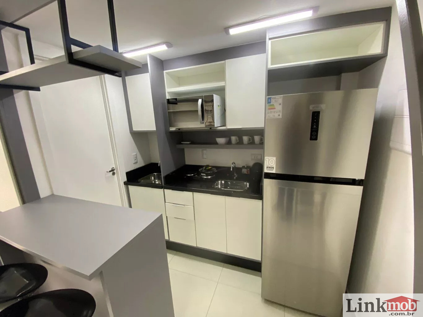 Apartamento à venda com 1 quarto, 21m² - Foto 35