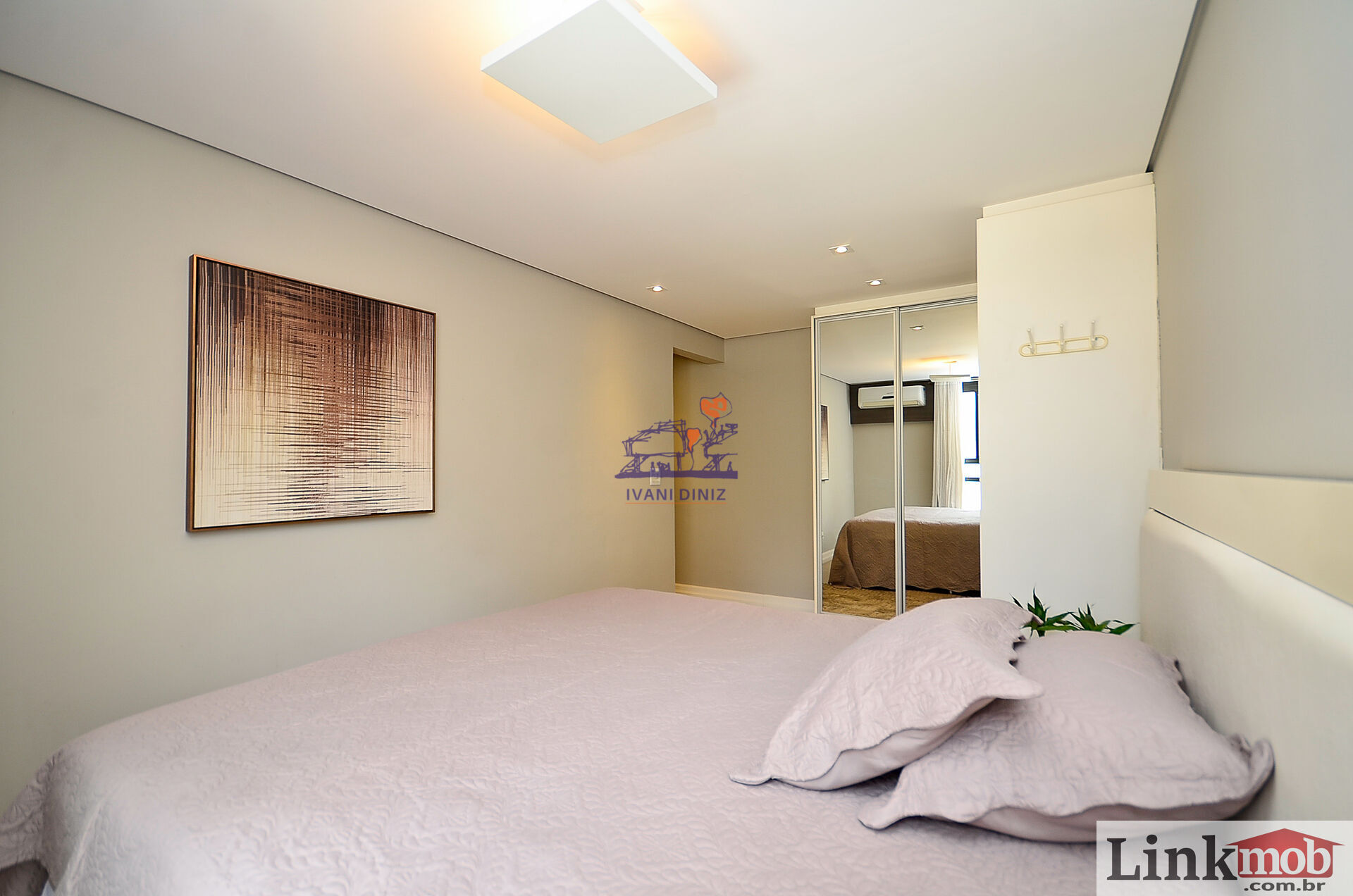 Apartamento à venda com 2 quartos, 68m² - Foto 17