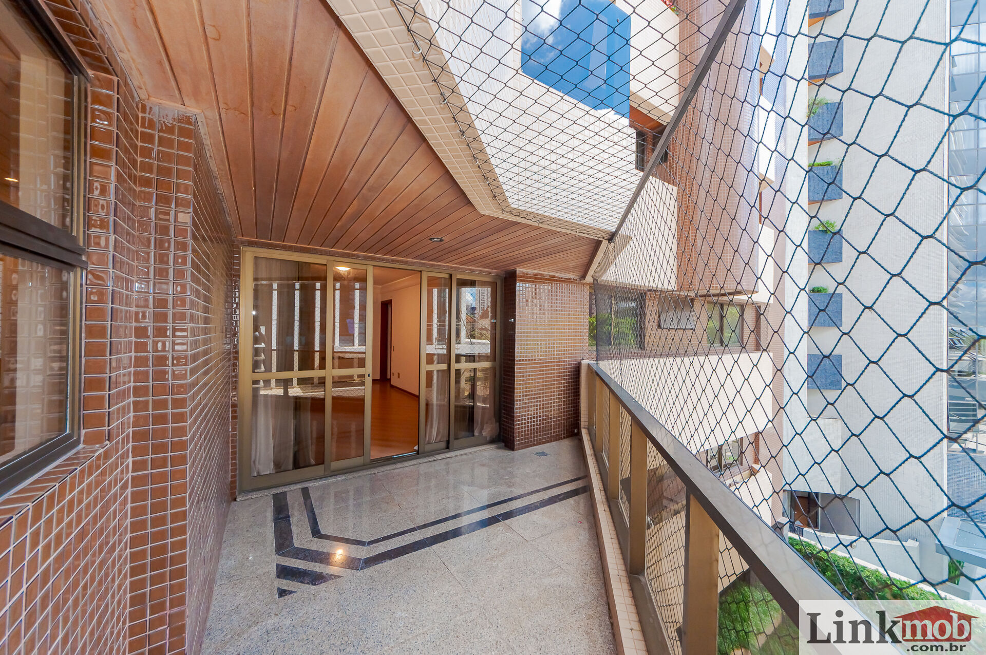Apartamento para alugar com 5 quartos, 355m² - Foto 47