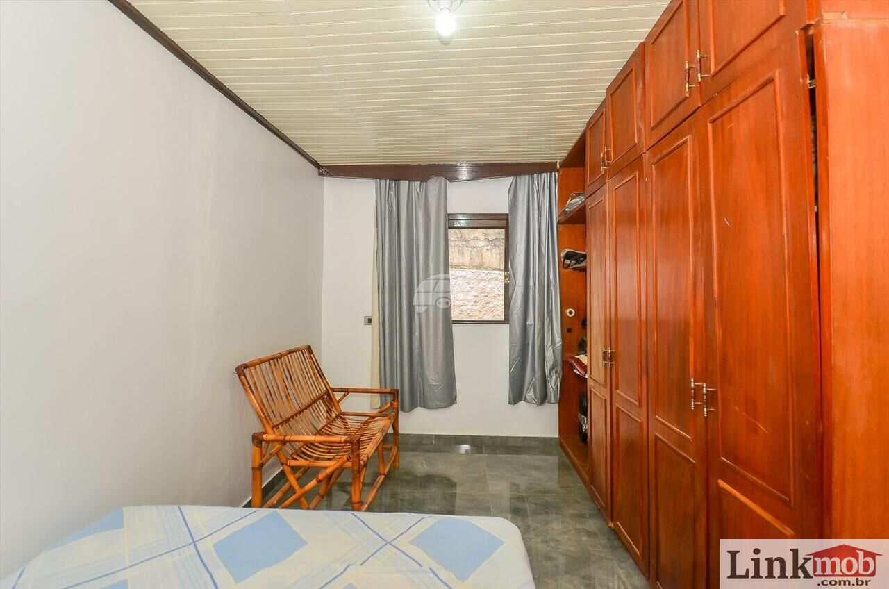 Casa à venda com 3 quartos, 225m² - Foto 11