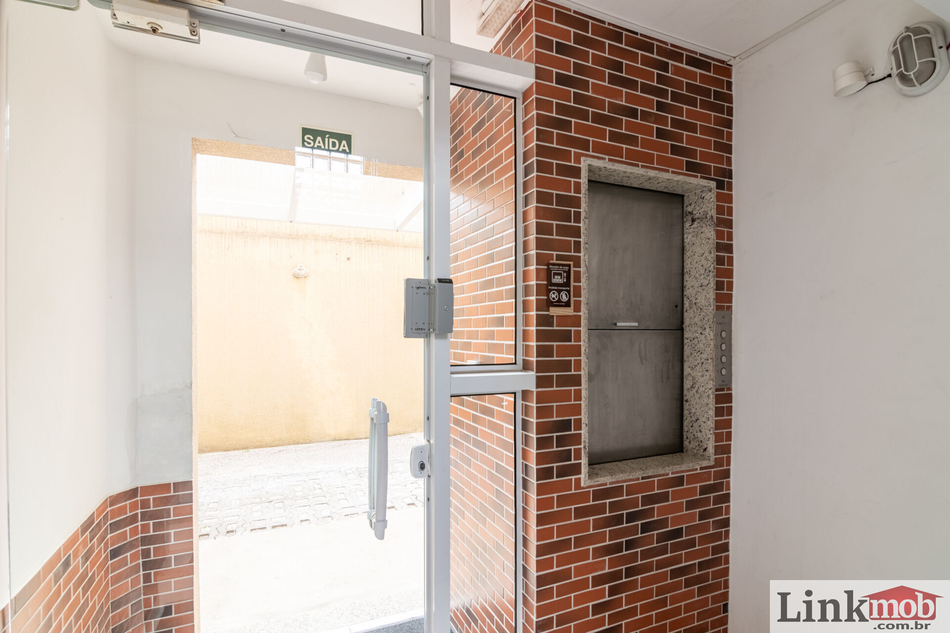 Cobertura à venda com 2 quartos, 61m² - Foto 26