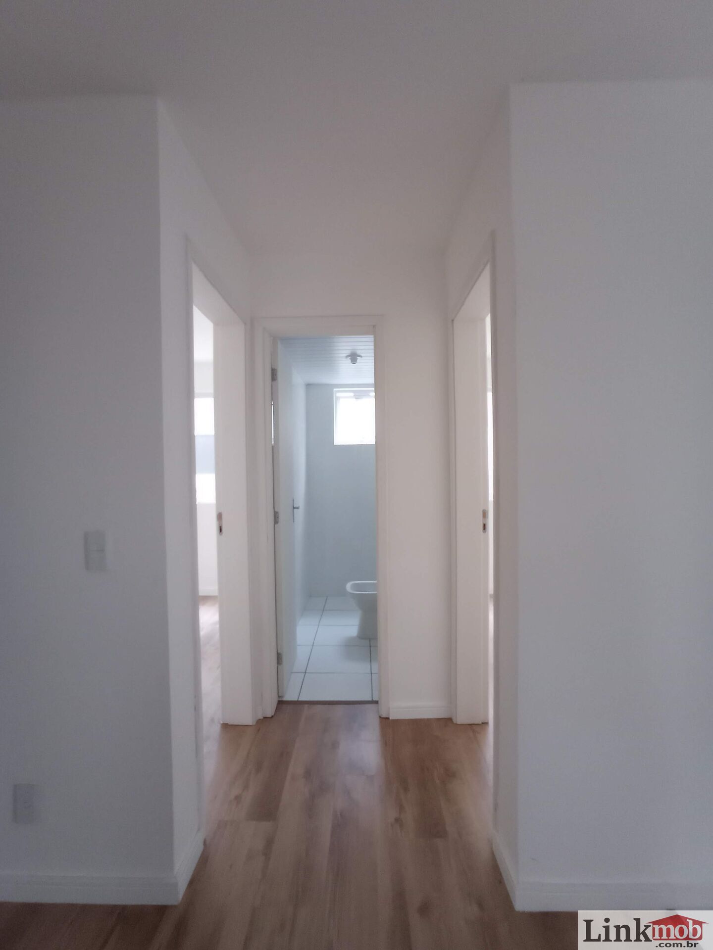 Apartamento à venda com 2 quartos, 67m² - Foto 4