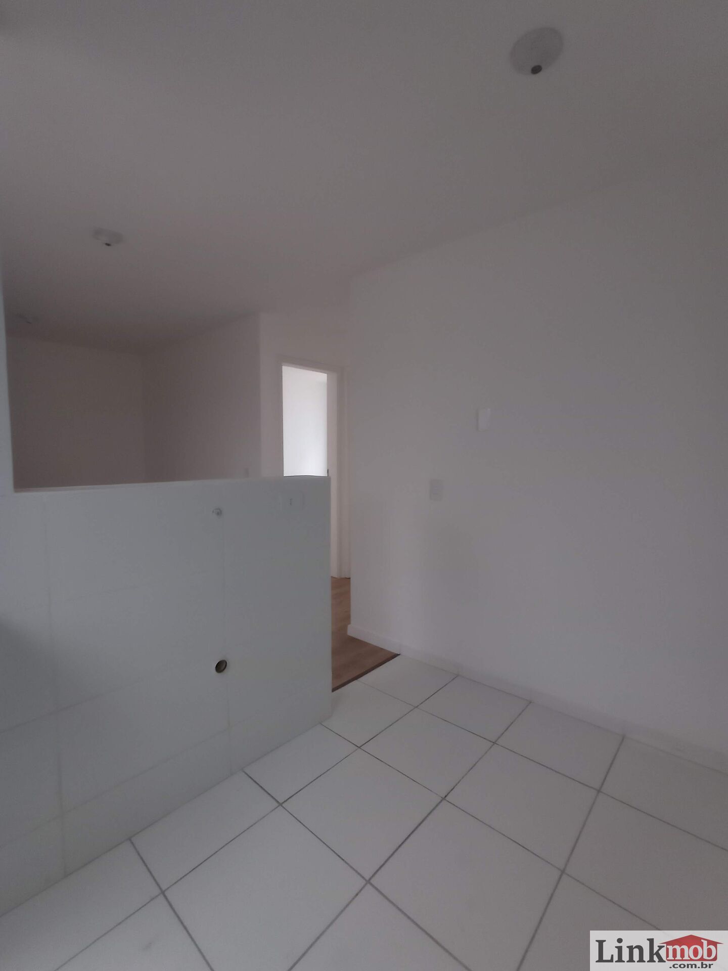 Apartamento à venda com 2 quartos, 67m² - Foto 3