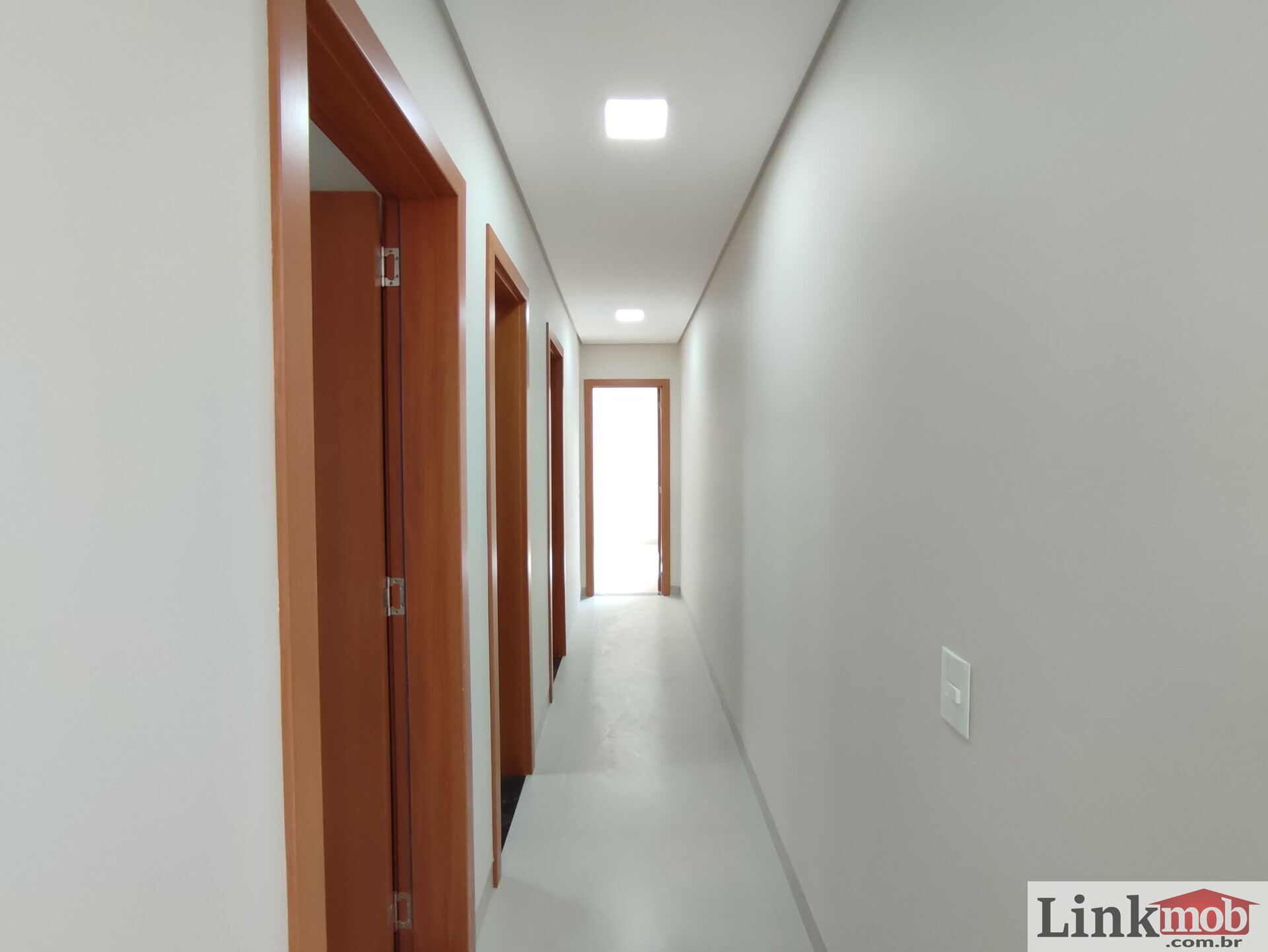 Casa à venda com 3 quartos, 107m² - Foto 35