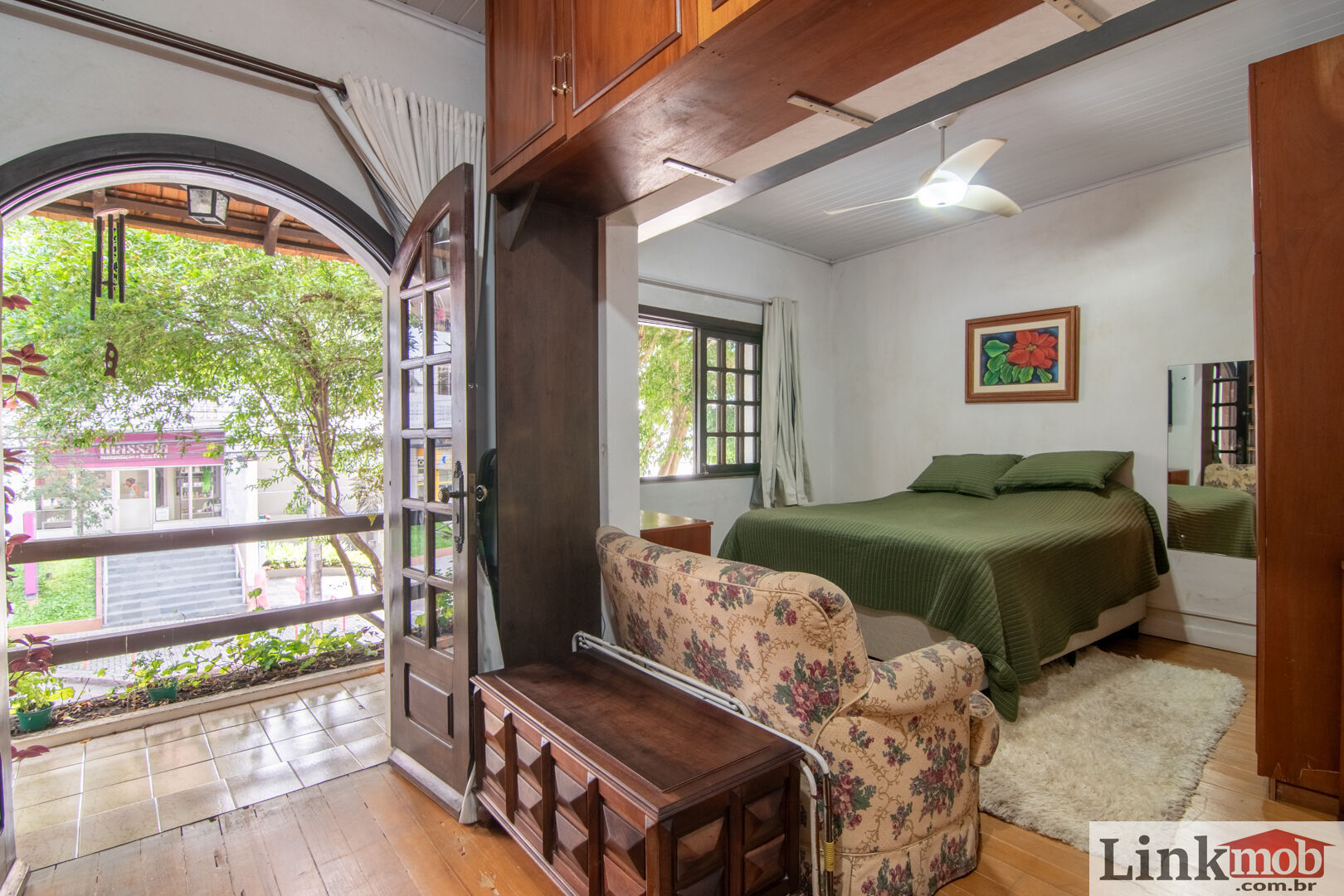 Casa para alugar com 2 quartos, 78m² - Foto 9