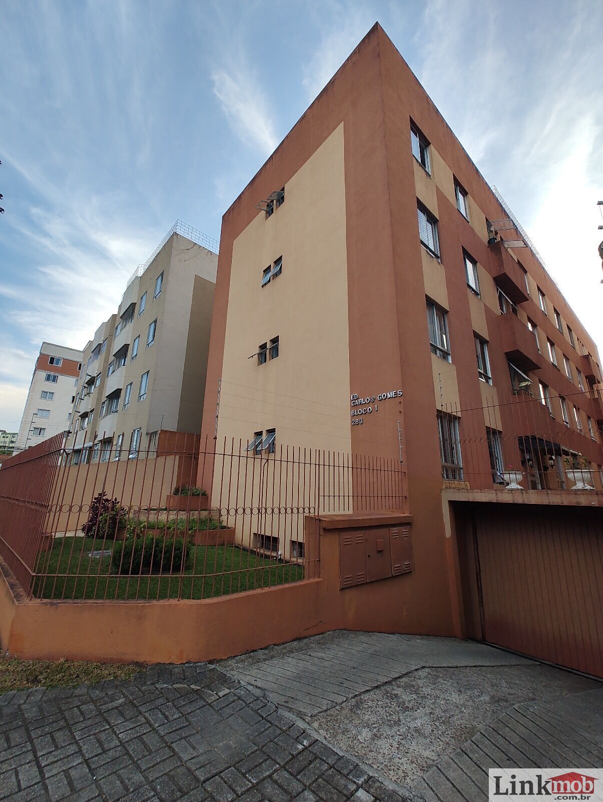 Apartamento à venda com 3 quartos, 60m² - Foto 1