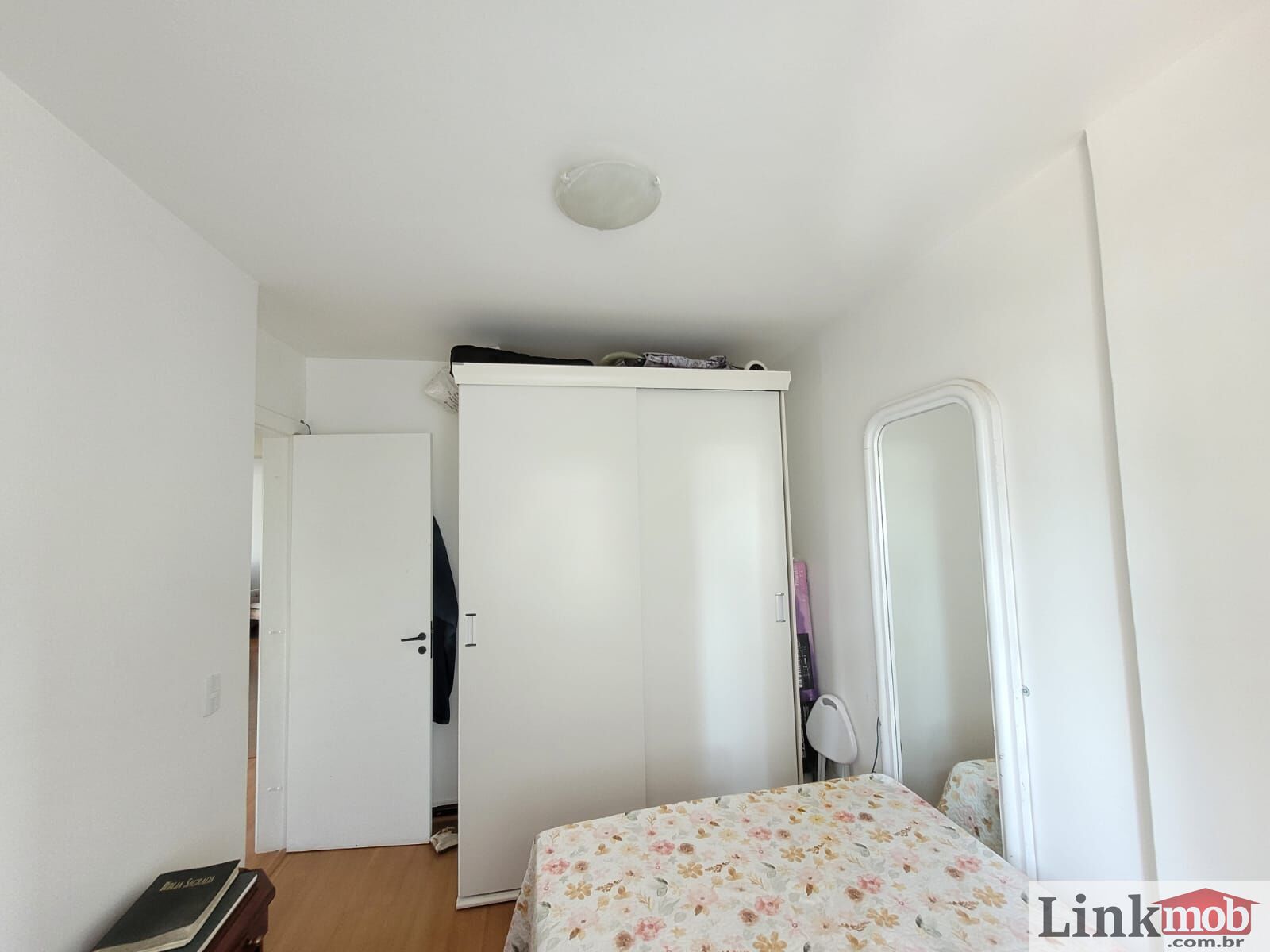 Apartamento à venda com 3 quartos, 107m² - Foto 19