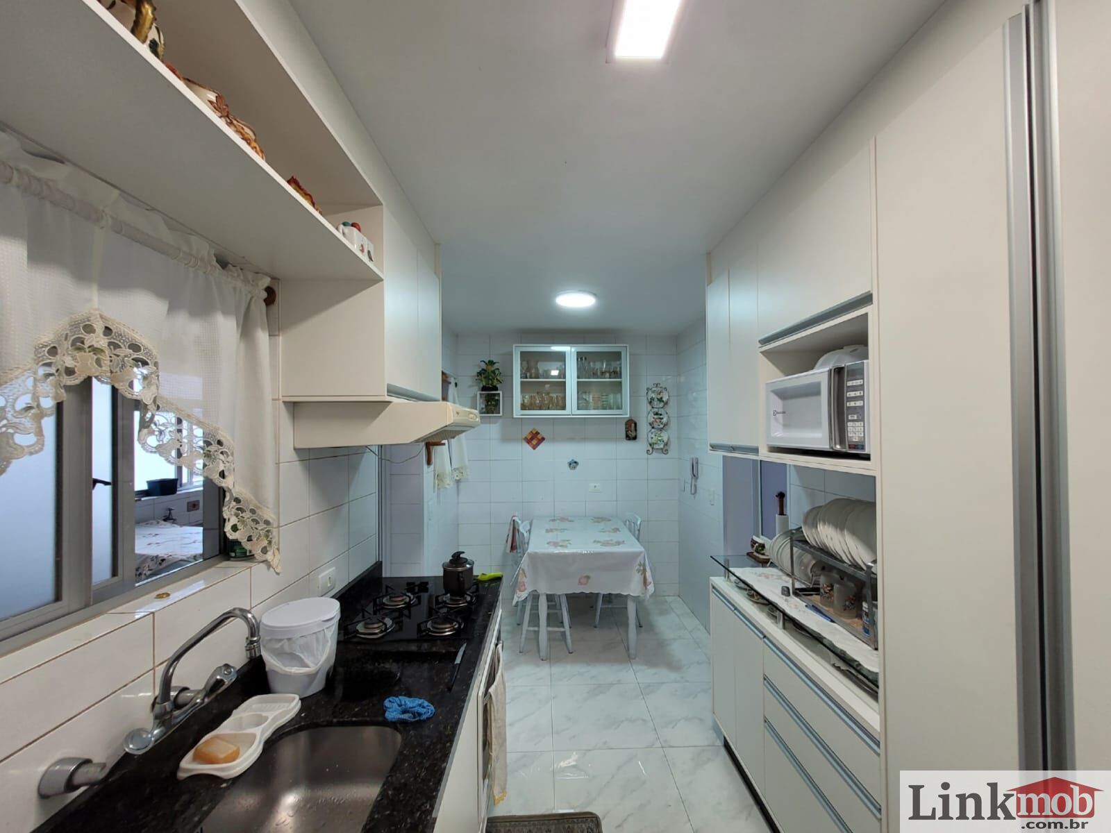 Apartamento à venda com 3 quartos, 107m² - Foto 32