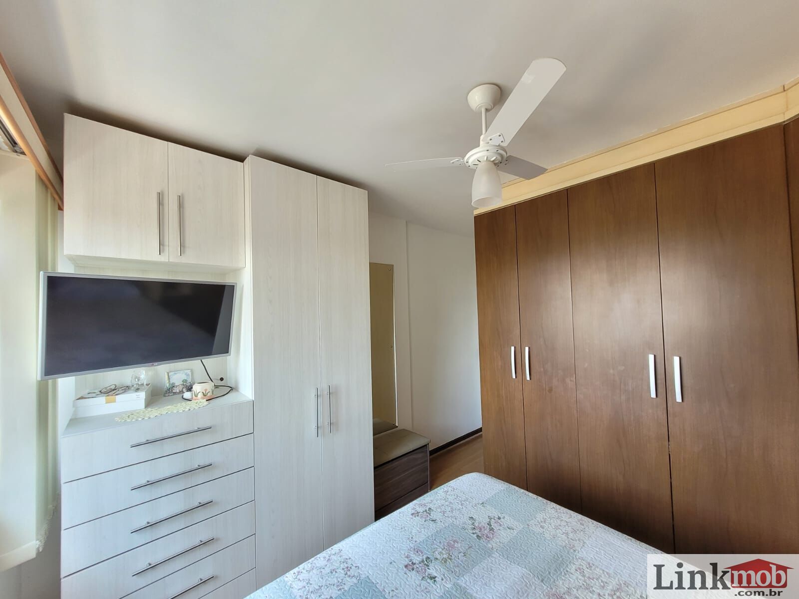 Apartamento à venda com 3 quartos, 107m² - Foto 16