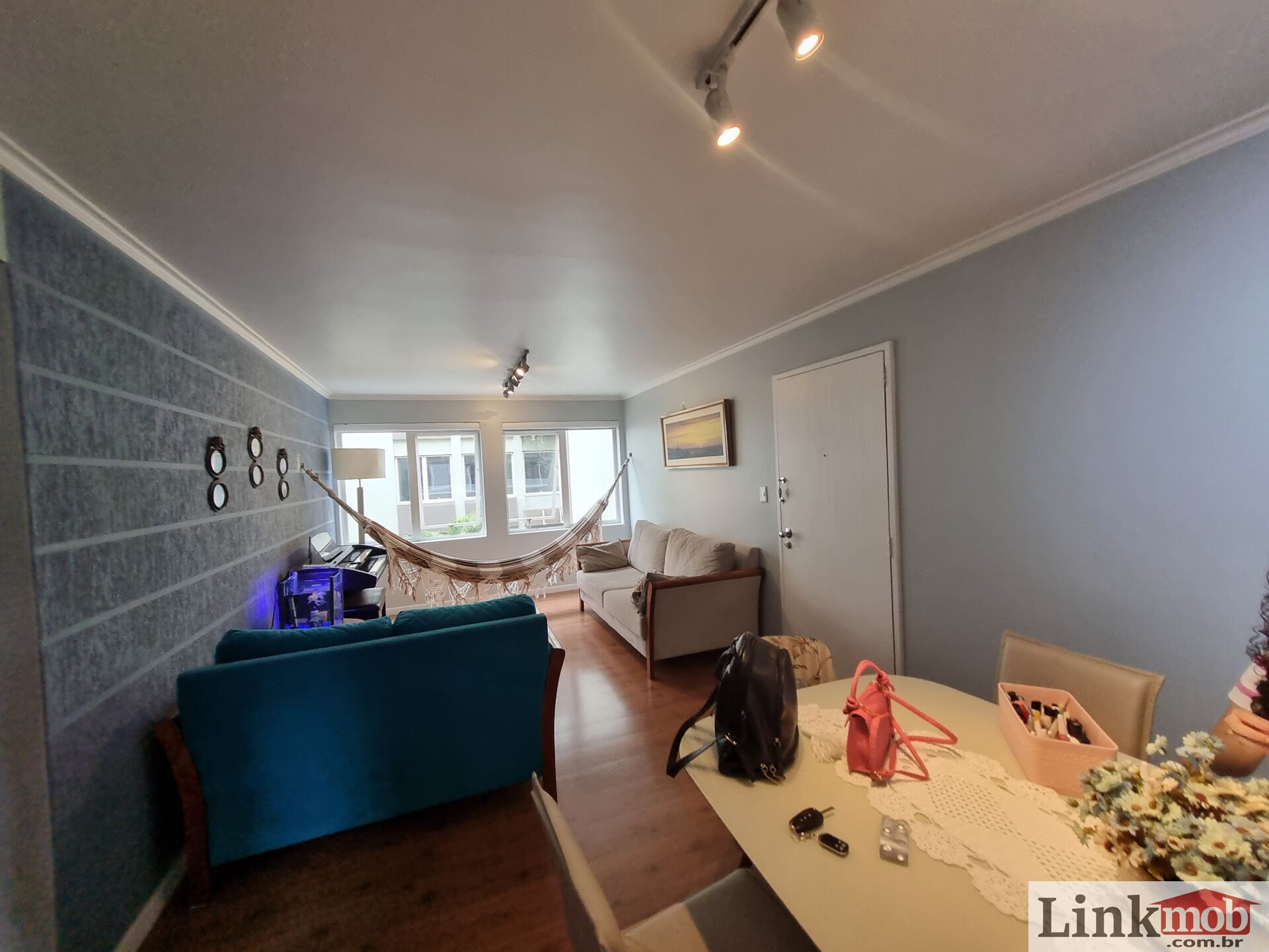 Apartamento à venda com 3 quartos, 96m² - Foto 4