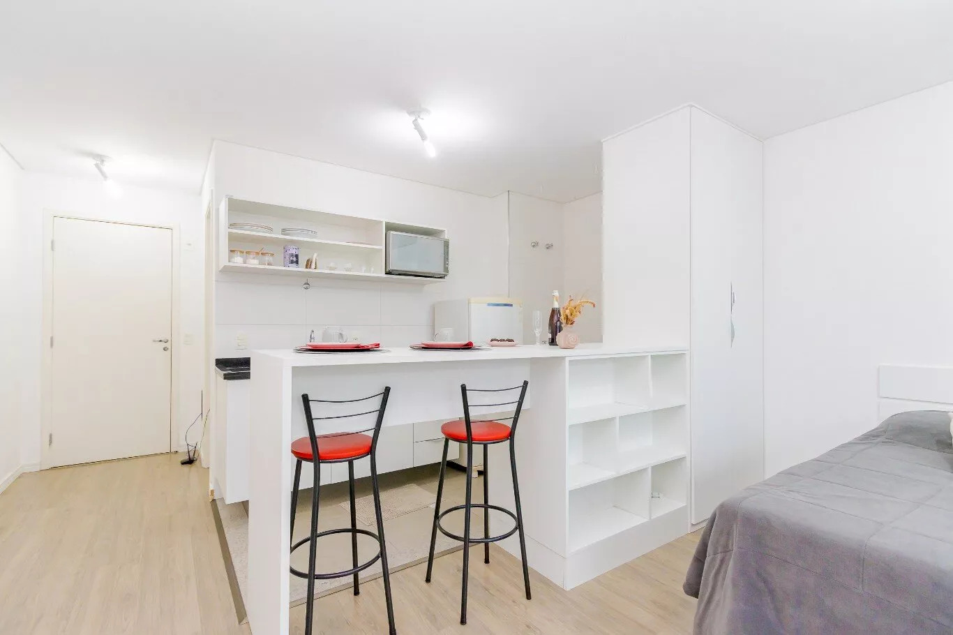 Apartamento à venda com 1 quarto, 33m² - Foto 6