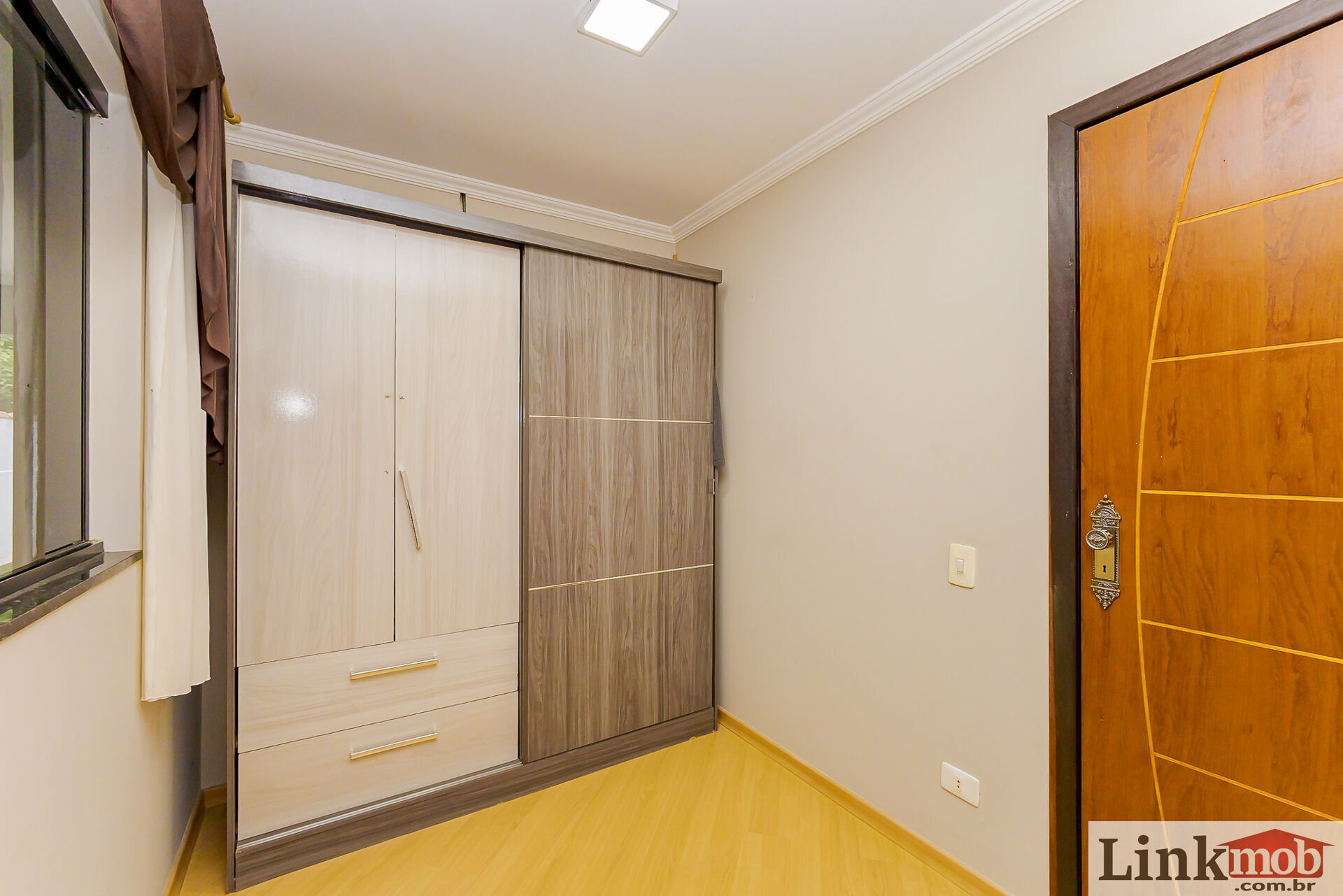 Casa à venda com 4 quartos, 150m² - Foto 27