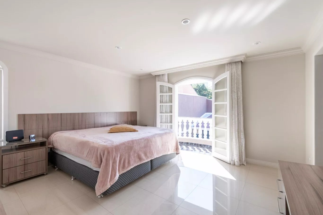 Casa à venda com 3 quartos, 284m² - Foto 17