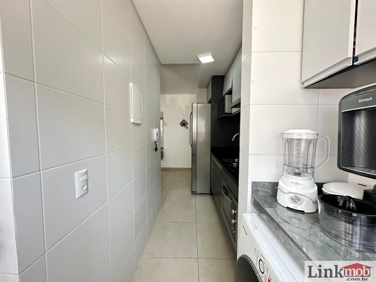 Apartamento à venda com 2 quartos, 61m² - Foto 14