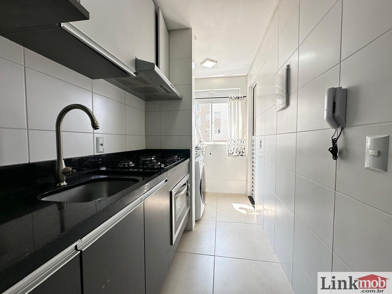 Apartamento à venda com 2 quartos, 61m² - Foto 11