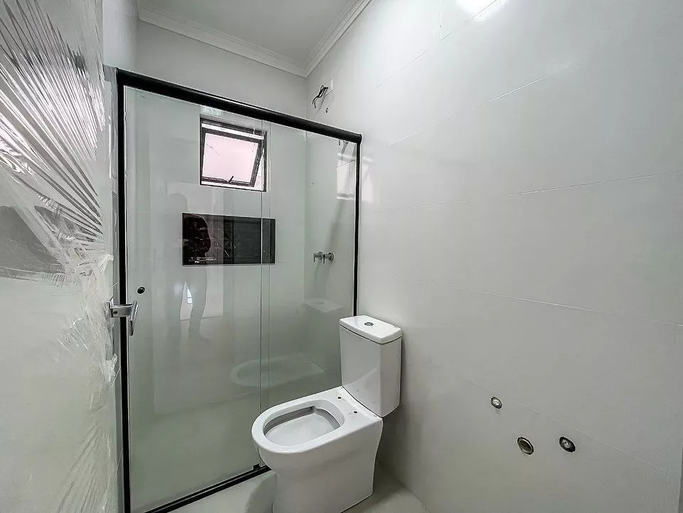 Casa à venda com 3 quartos, 70m² - Foto 12