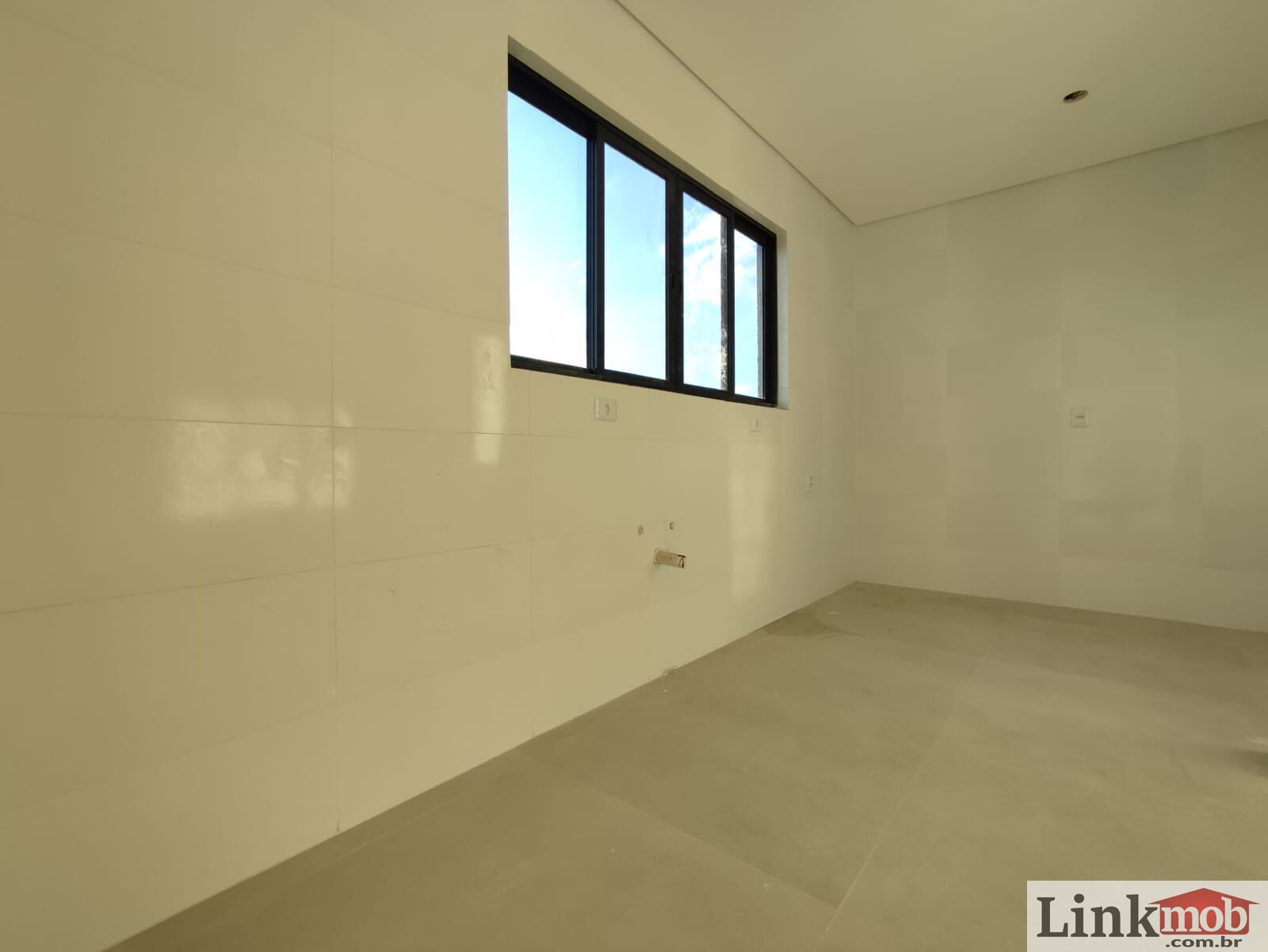 Apartamento à venda com 3 quartos, 83m² - Foto 17