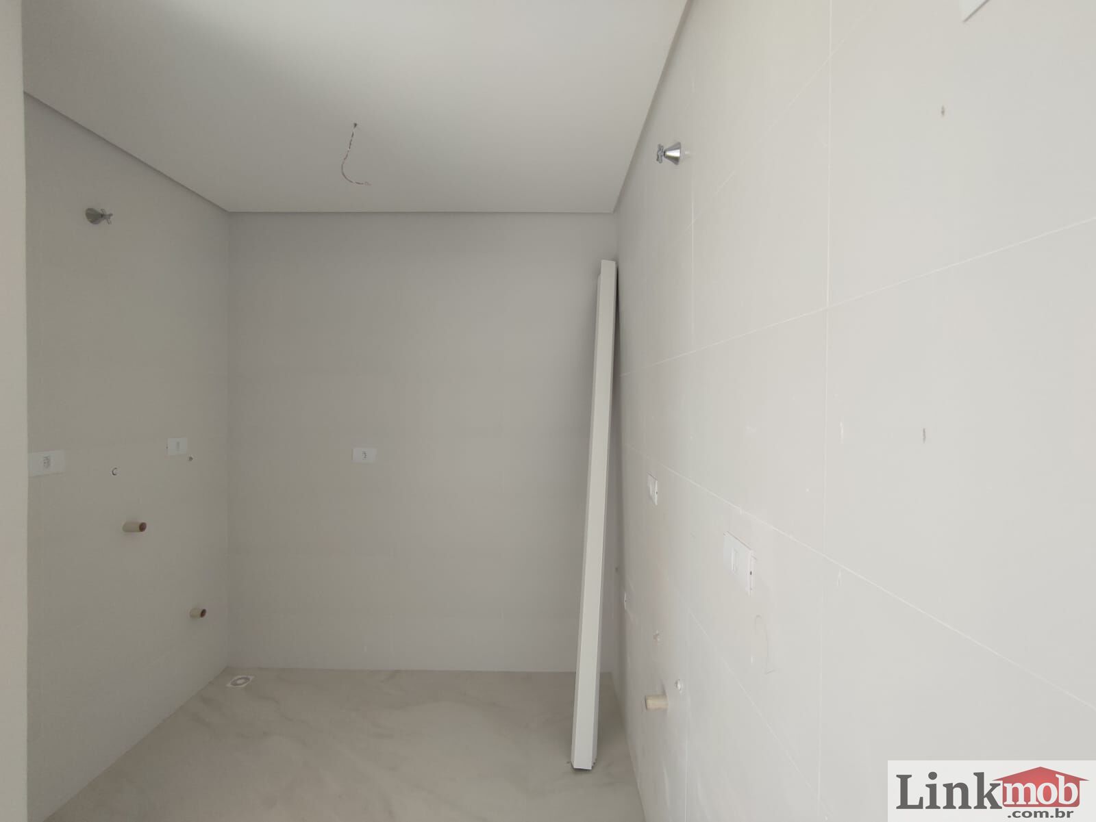 Apartamento à venda com 3 quartos, 61m² - Foto 11