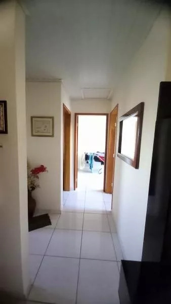 Casa à venda com 3 quartos, 57m² - Foto 5