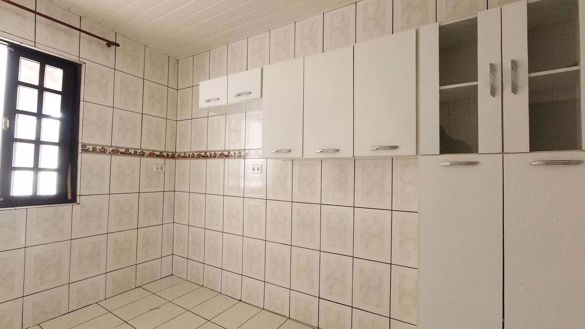 Casa à venda com 5 quartos, 240m² - Foto 10