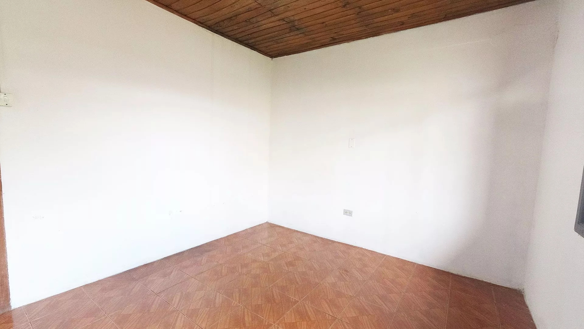 Casa à venda com 5 quartos, 240m² - Foto 16