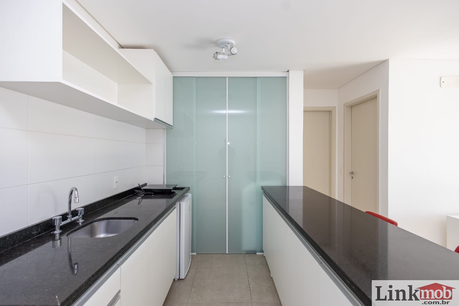 Apartamento à venda com 1 quarto, 45m² - Foto 15