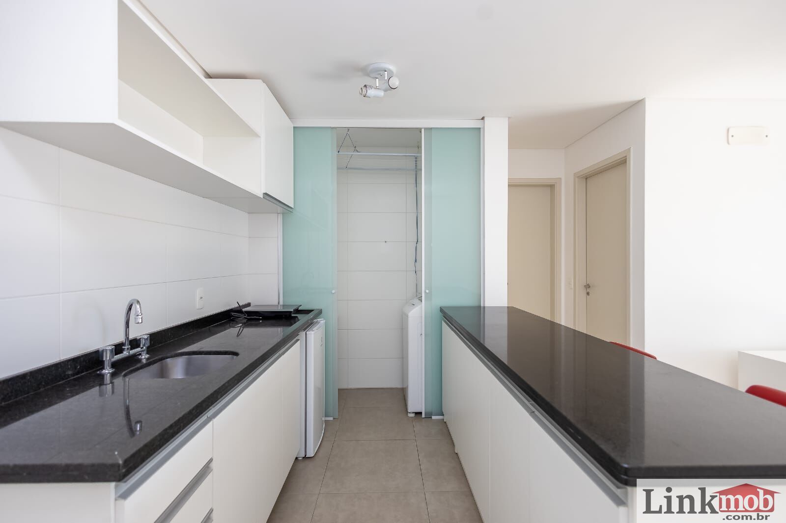 Apartamento à venda com 1 quarto, 45m² - Foto 17