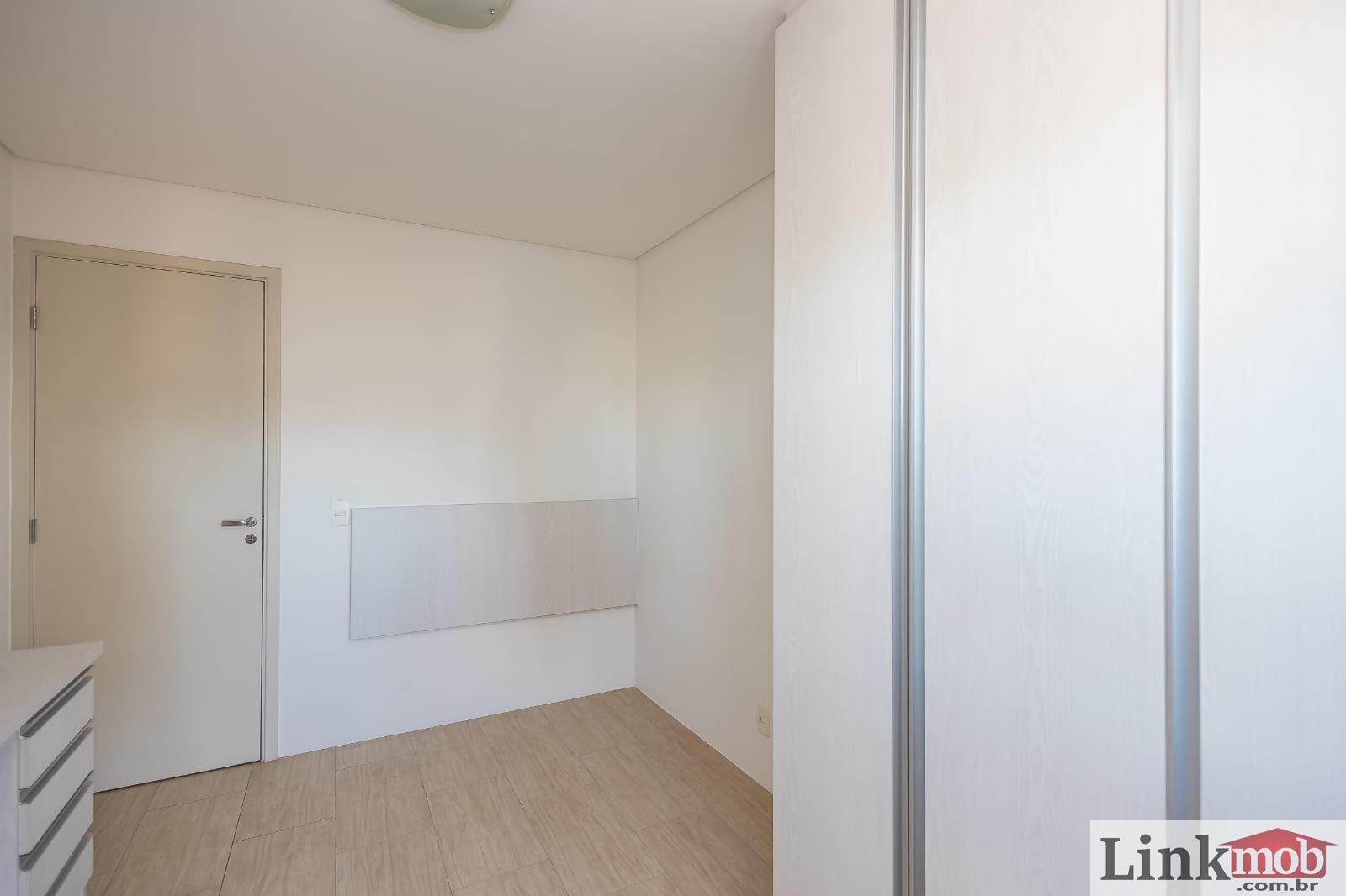 Apartamento à venda com 1 quarto, 45m² - Foto 27