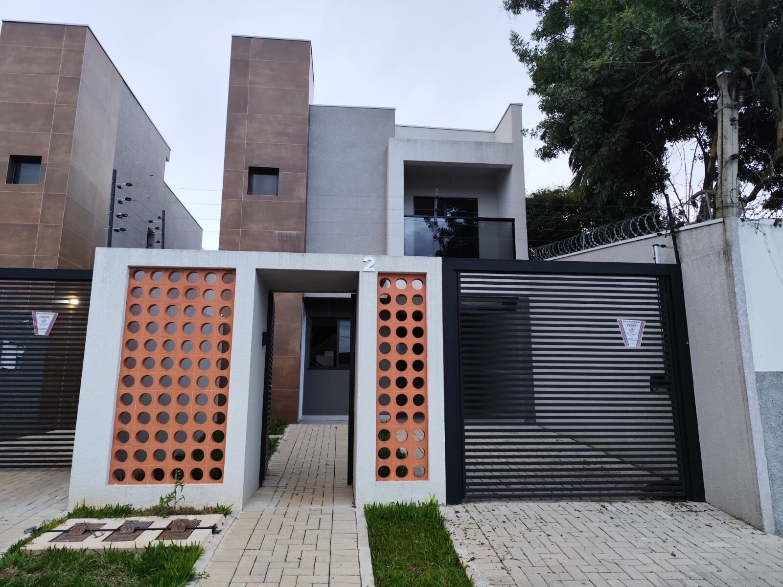 Casa de Condomínio à venda com 3 quartos, 123m² - Foto 1