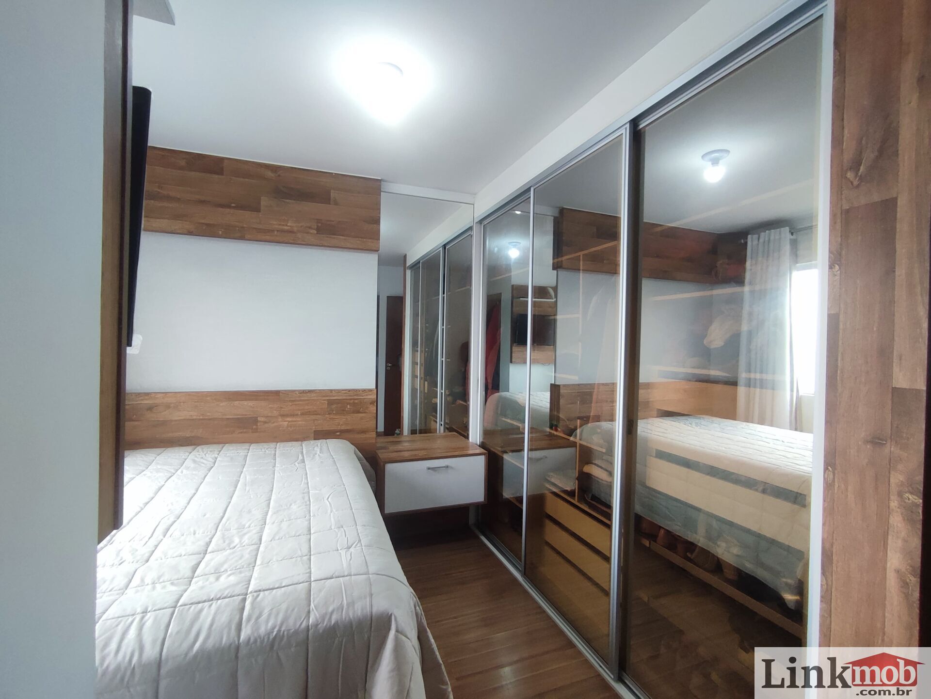 Apartamento à venda com 2 quartos, 60m² - Foto 15