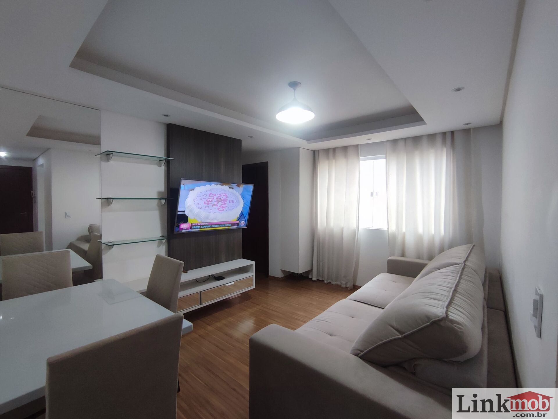 Apartamento à venda com 2 quartos, 60m² - Foto 1