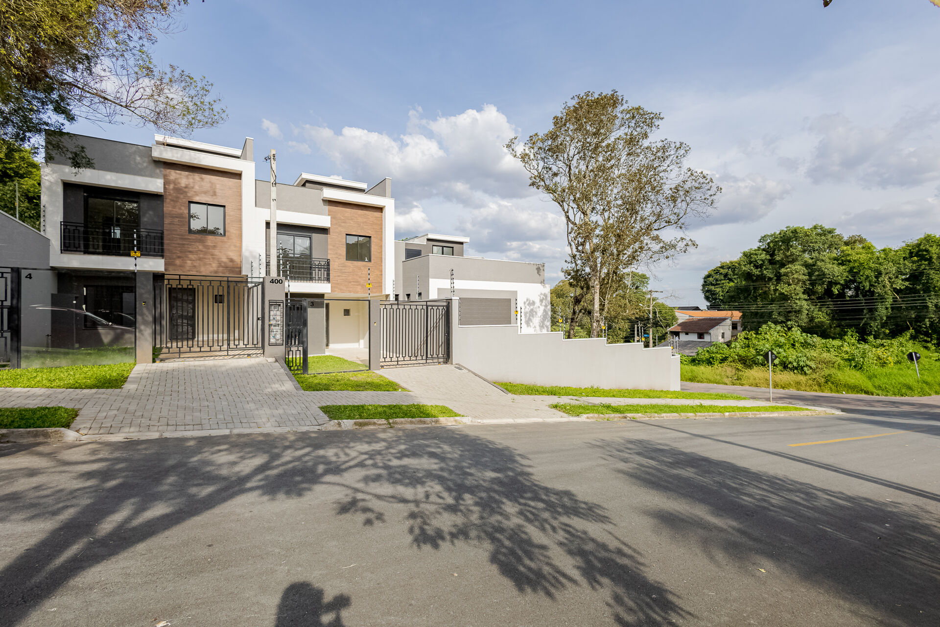 Sobrado à venda com 3 quartos, 96m² - Foto 1